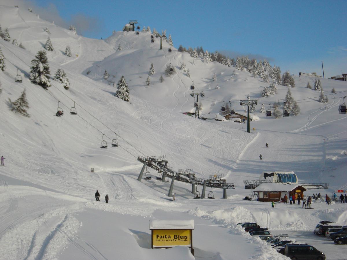Hotel Bezzi Passo del Tonale Exterior photo