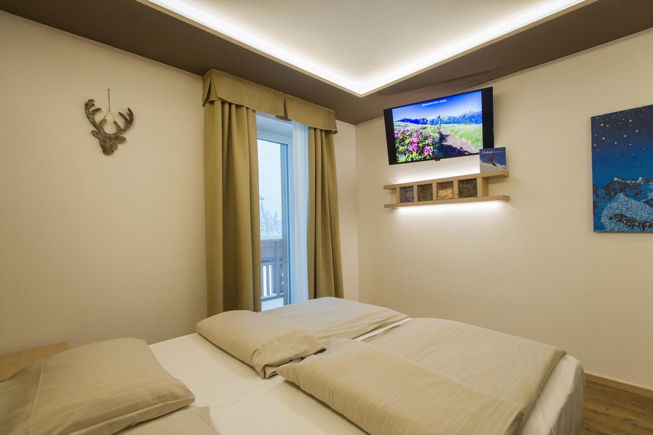 Hotel Bezzi Passo del Tonale Exterior photo